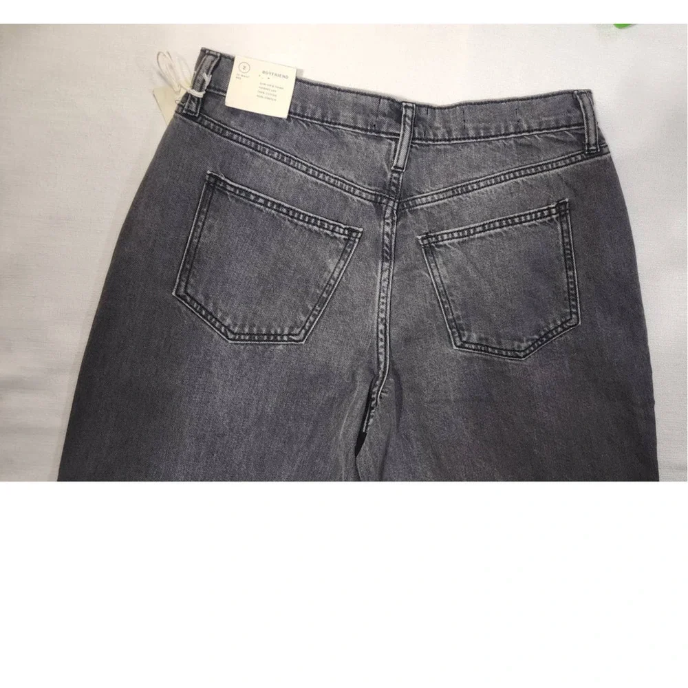 woman's boyfriend black jeans 26 waist universal thread